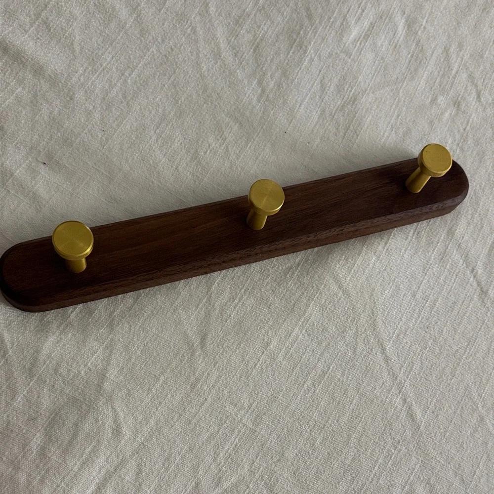 Elegant Gold and Brown Wall Hook Rack